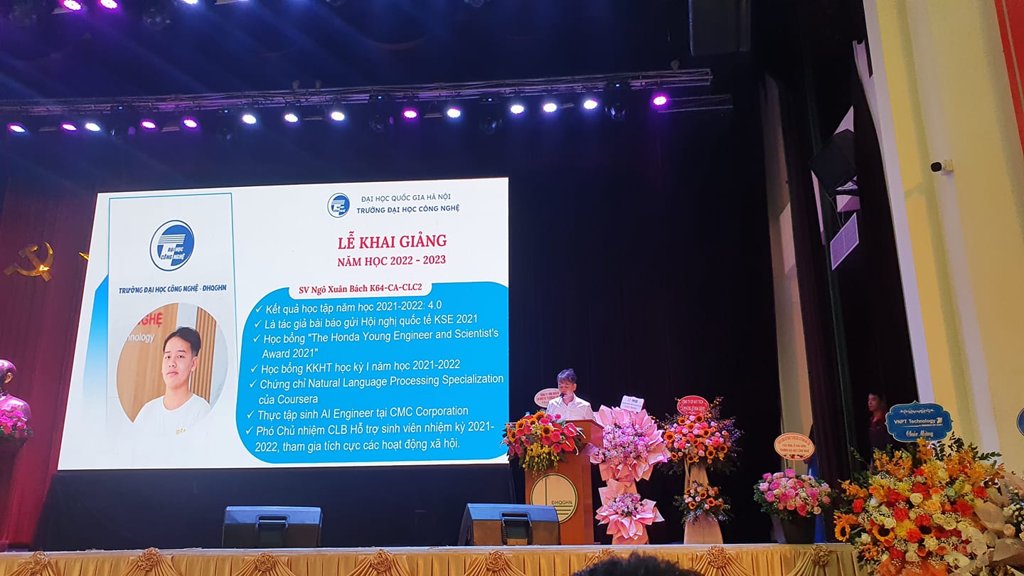 Hôm khai giảng đây